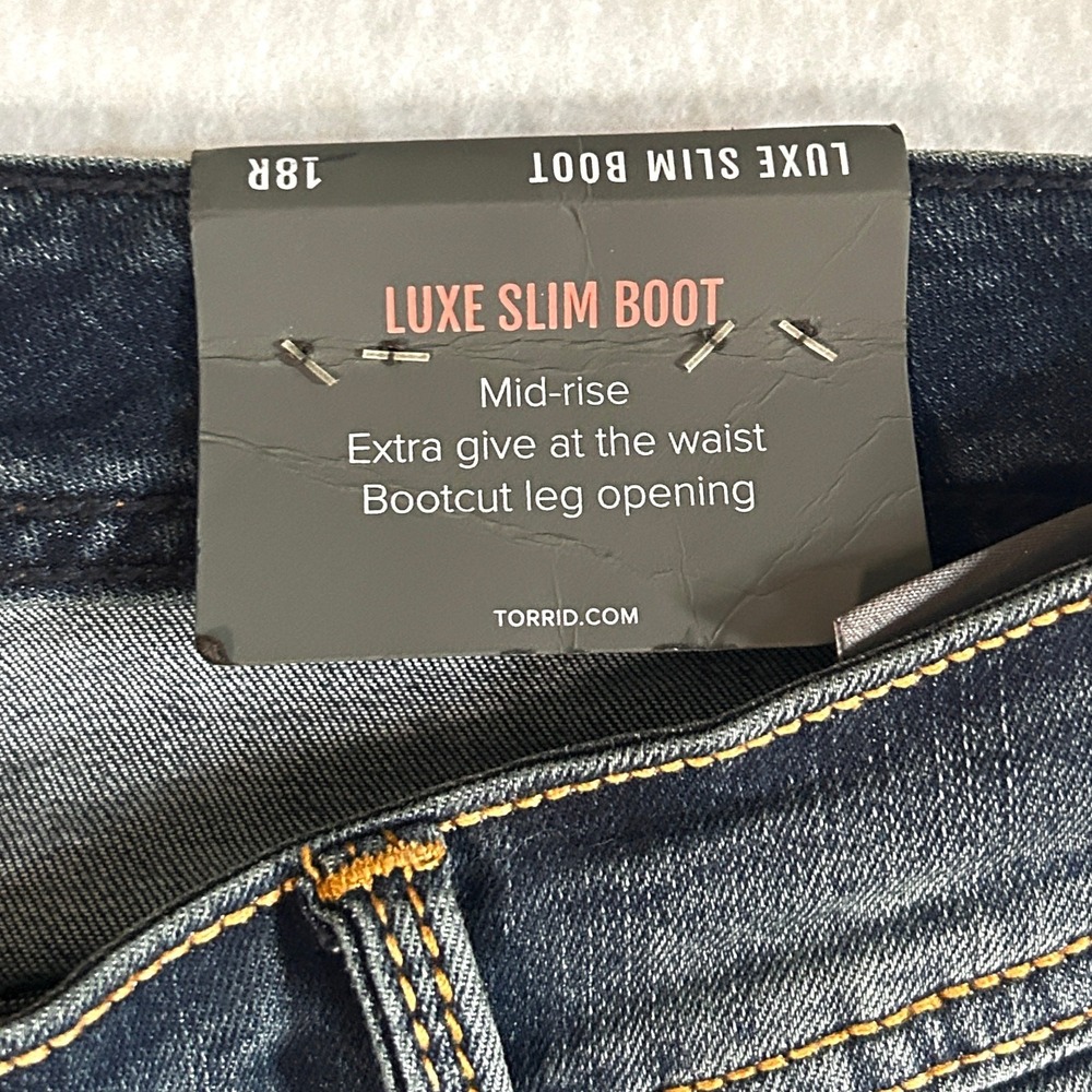 Torrid Luxe Slim Boot Jeans Women's 18R Mid Rise Stretch Bootcut Dark Wash NWT - Picture 6 of 10